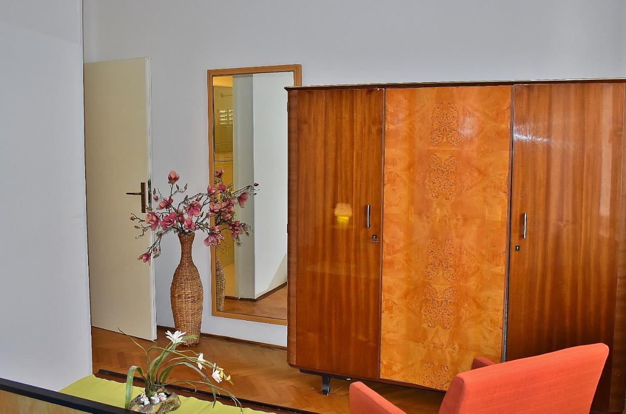 Apartman Balen J. Banjol Exterior foto